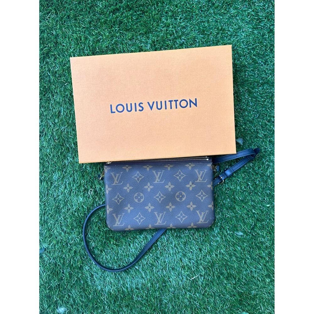 Louis Vuitton Double Zip Pochette Monogram Giant Reverse Canvas Crossbody Bag - Picture 11 of 11